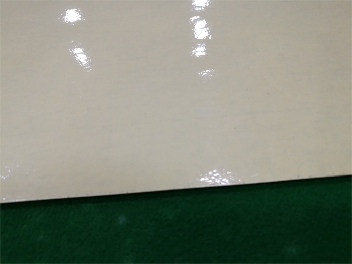 Glossy PVC cold laminating film