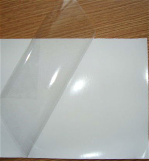 Transparent self-adhesive vinyl